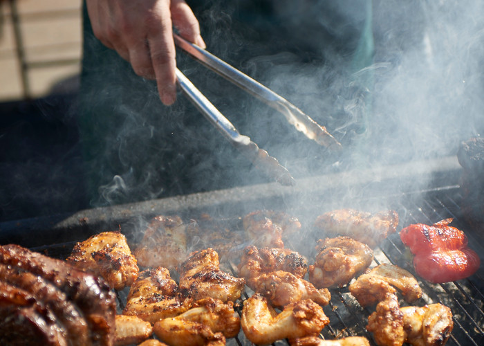 BBQ chicken piri piri wings